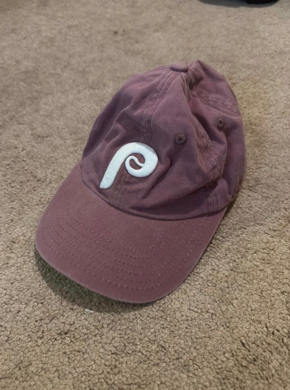 NWOT Phillies Women’s Cooperstown Collection Embroidered Cap